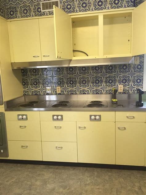 st charles metal kitchen cabinets